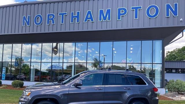 2021 Jeep Grand Cherokee Laredo E