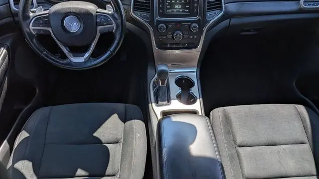2016 Jeep Grand Cherokee Laredo E