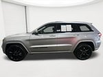 2017 Grand Cherokee Thumbnail 8