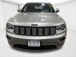 2017 Grand Cherokee Thumbnail 23