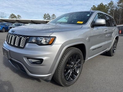 2017 Jeep Grand Cherokee 4X4 Laredo E 4DR SUV