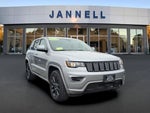 2019 Grand Cherokee Thumbnail 3