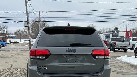 2019 Jeep Grand Cherokee Laredo