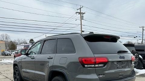 2019 Jeep Grand Cherokee Laredo