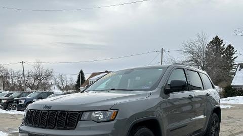 2019 Jeep Grand Cherokee Laredo