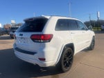 2020 Grand Cherokee Thumbnail 3
