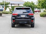 2020 Grand Cherokee Thumbnail 4