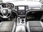 2020 Grand Cherokee Thumbnail 12