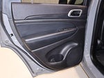 2020 Grand Cherokee Thumbnail 12
