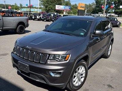 2021 Jeep Grand Cherokee 4X4 Laredo E 4DR SUV