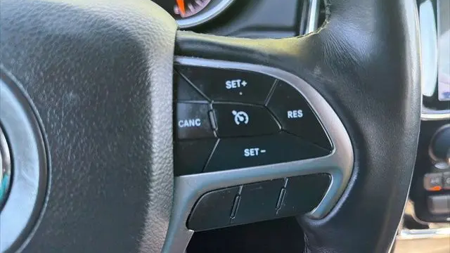 2022 Jeep Grand Cherokee WK Laredo E
