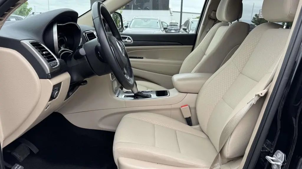 2022 Jeep Grand Cherokee WK Laredo E
