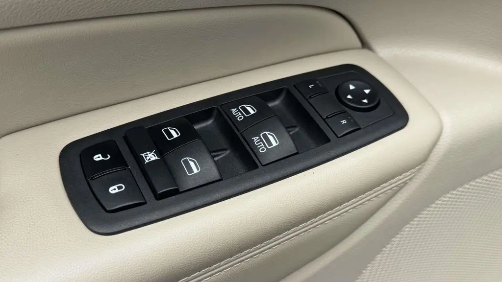 2022 Jeep Grand Cherokee WK Laredo E