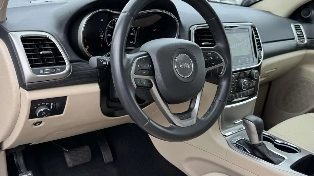 2022 Jeep Grand Cherokee WK Laredo E