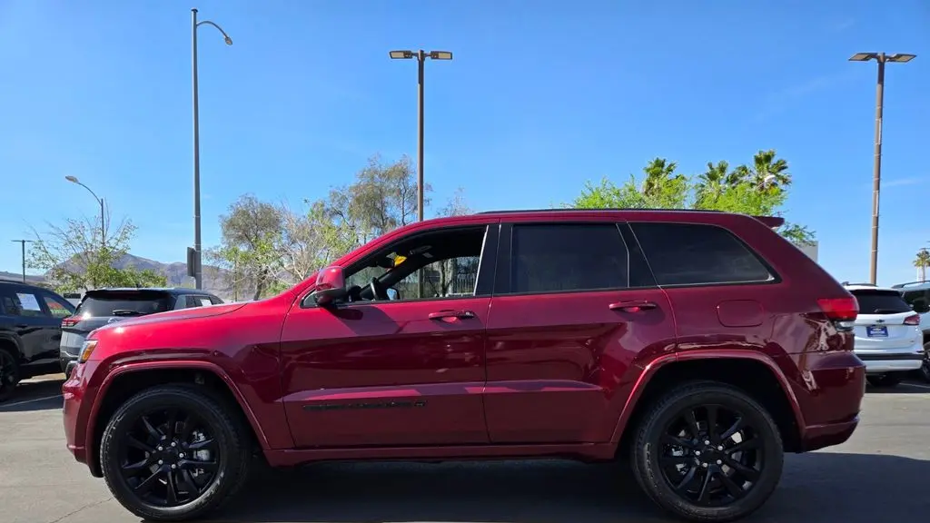 2022 Jeep Grand Cherokee WK Laredo X