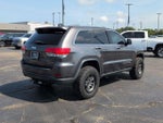 2016 Grand Cherokee Thumbnail 9