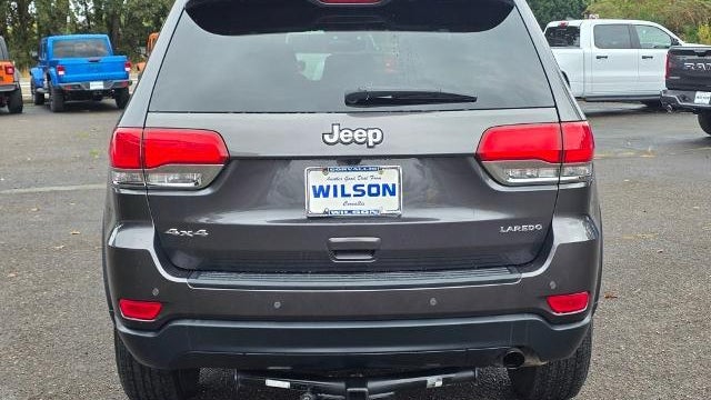 2017 Jeep Grand Cherokee Laredo E