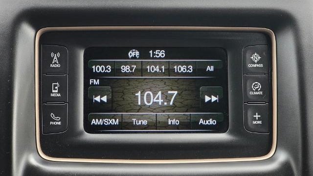 2017 Jeep Grand Cherokee Laredo E