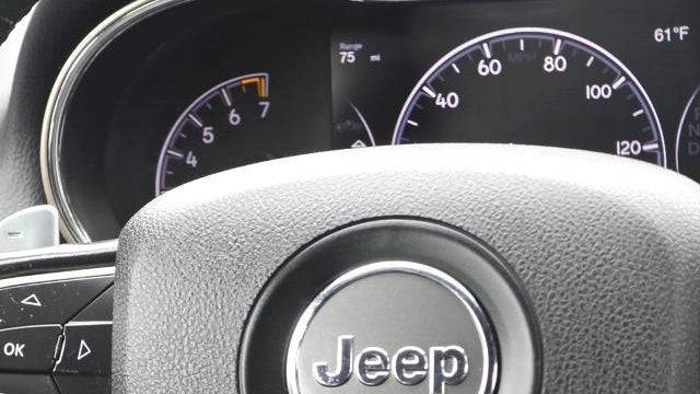 2017 Jeep Grand Cherokee Laredo E