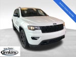 2018 Grand Cherokee Thumbnail 1