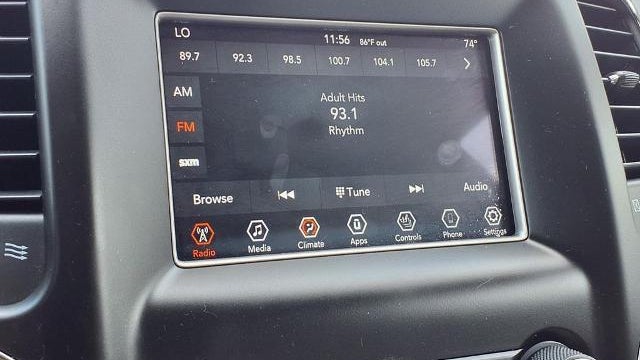 2019 Jeep Grand Cherokee Laredo