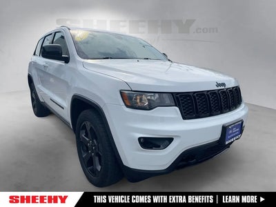 Photo of a 2020 Jeep Grand Cherokee 4X4 Laredo 4DR SUV for sale