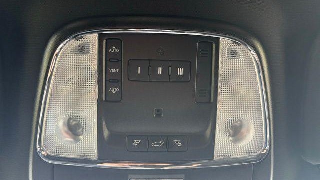 2020 Jeep Grand Cherokee Laredo E