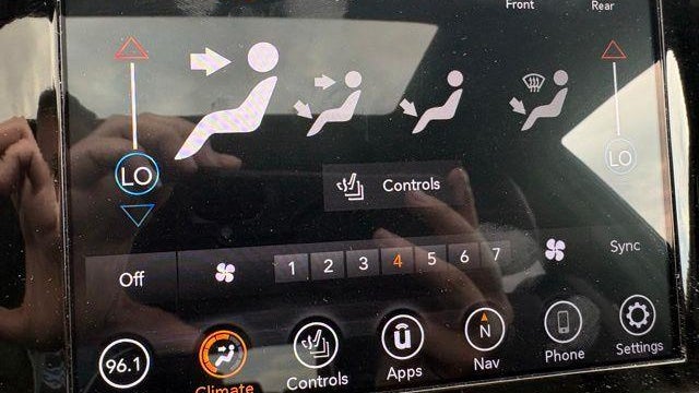 2020 Jeep Grand Cherokee Laredo E