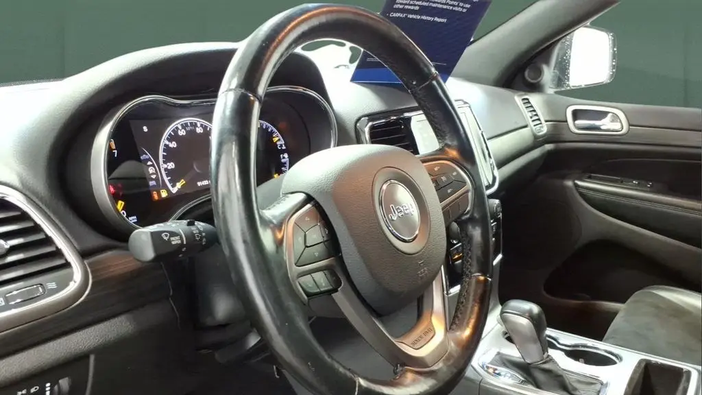 2021 Jeep Grand Cherokee Laredo E