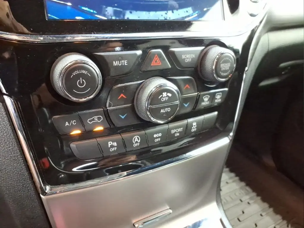 2021 Jeep Cherokee - $19,995