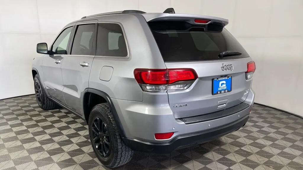 2021 Jeep Grand Cherokee Laredo E