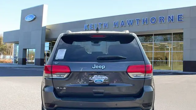 2017 Jeep Grand Cherokee Laredo E