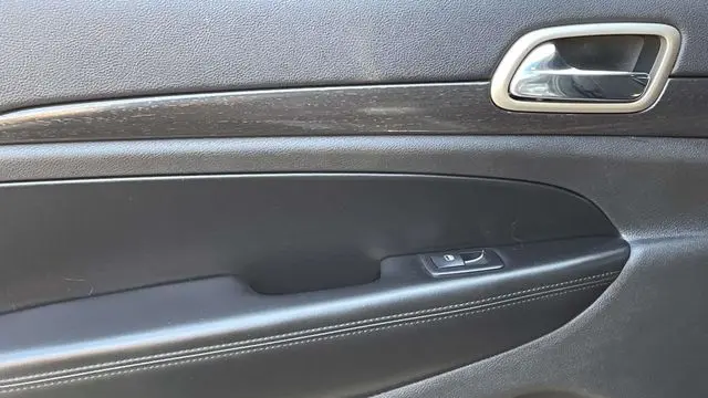 2017 Jeep Grand Cherokee Laredo E