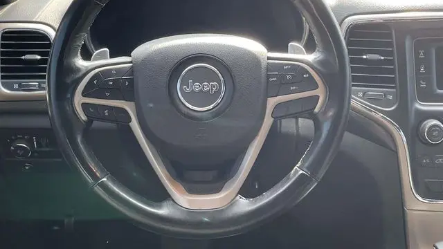 2017 Jeep Grand Cherokee Laredo E