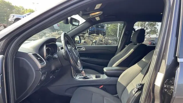 2017 Jeep Grand Cherokee Laredo E