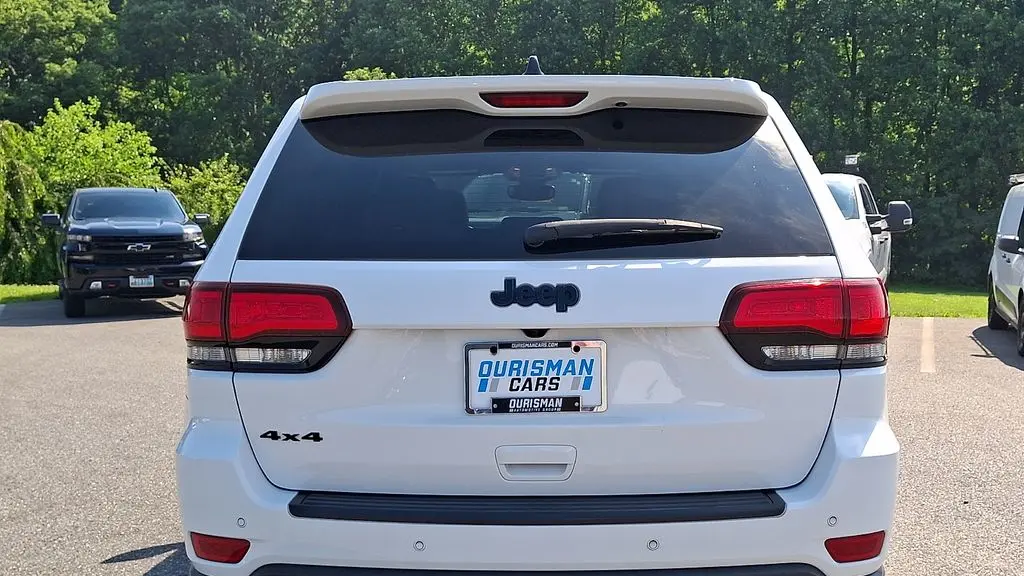 2019 Jeep Grand Cherokee Laredo