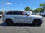 2019 Grand Cherokee Thumbnail 9