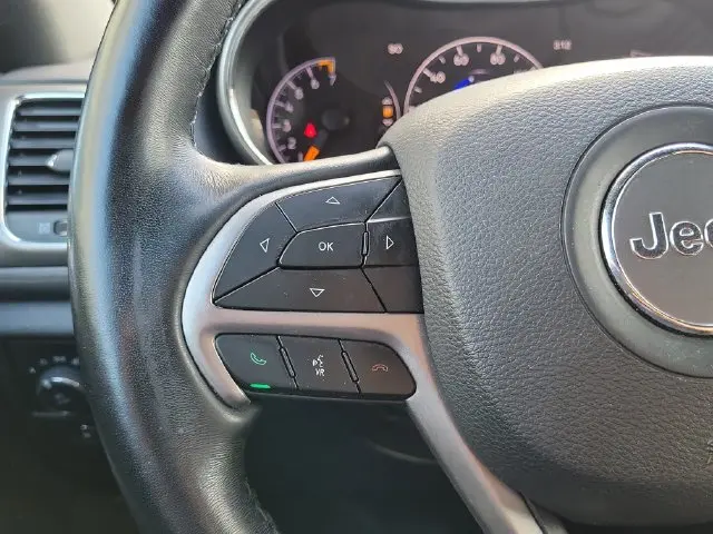2020 Jeep Cherokee - $18,990