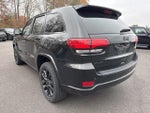 2021 Grand Cherokee Thumbnail 3