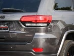 2017 Grand Cherokee Thumbnail 18