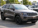 2017 Grand Cherokee Thumbnail 24