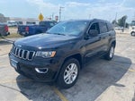2017 Grand Cherokee Thumbnail 2