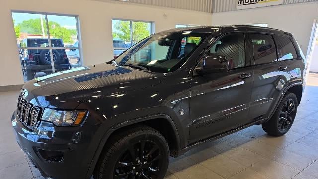 Preowned 2018 Jeep Grand Cherokee Altitude for Sale