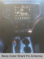 2018 Grand Cherokee Thumbnail 8