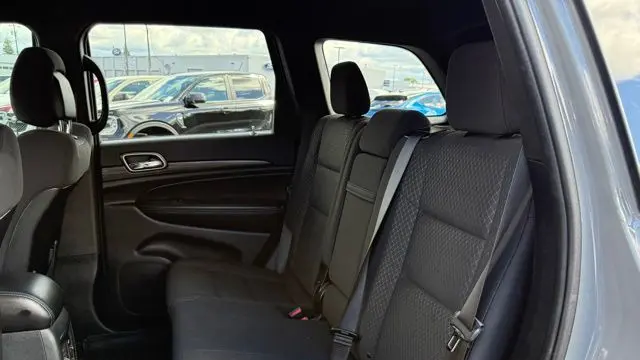 2019 Jeep Grand Cherokee Laredo
