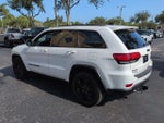 2019 Grand Cherokee Thumbnail 6