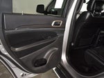 2016 Grand Cherokee Thumbnail 24