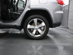 2016 Grand Cherokee Thumbnail 21