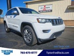 2017 Grand Cherokee Thumbnail 3