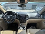 2020 Grand Cherokee Thumbnail 17
